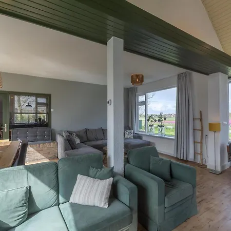 Spacious With Garden Villa Callantsoog