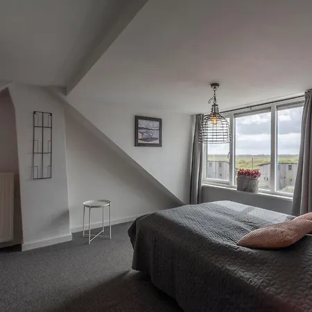 Holiday Home Near Duynpark With Whirlpool Villa *
