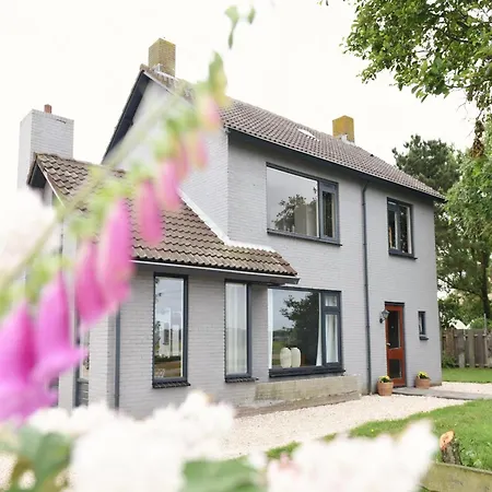 Villa Holiday Home Near Duynpark With Whirlpool