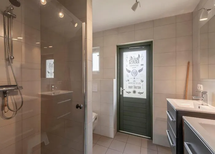 Spacious With Garden * Каллантсог