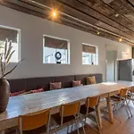 Βίλα Spacious With Garden